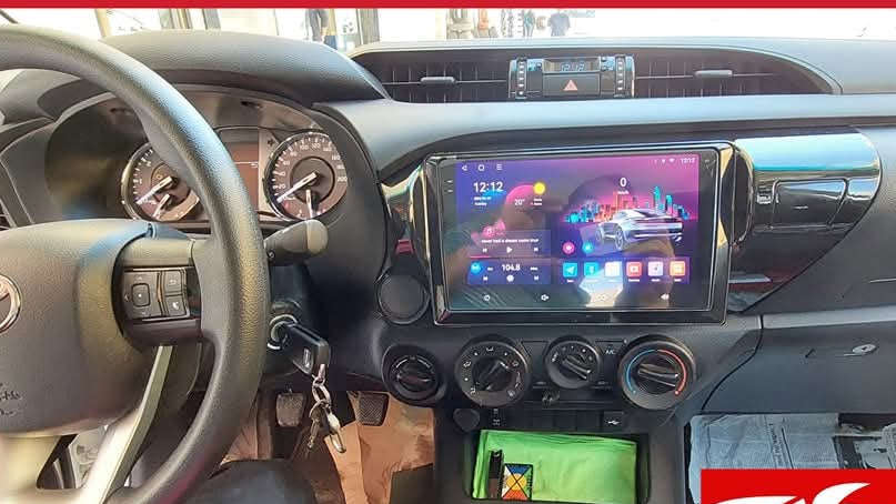 Tablette android Toyota hilux Revo