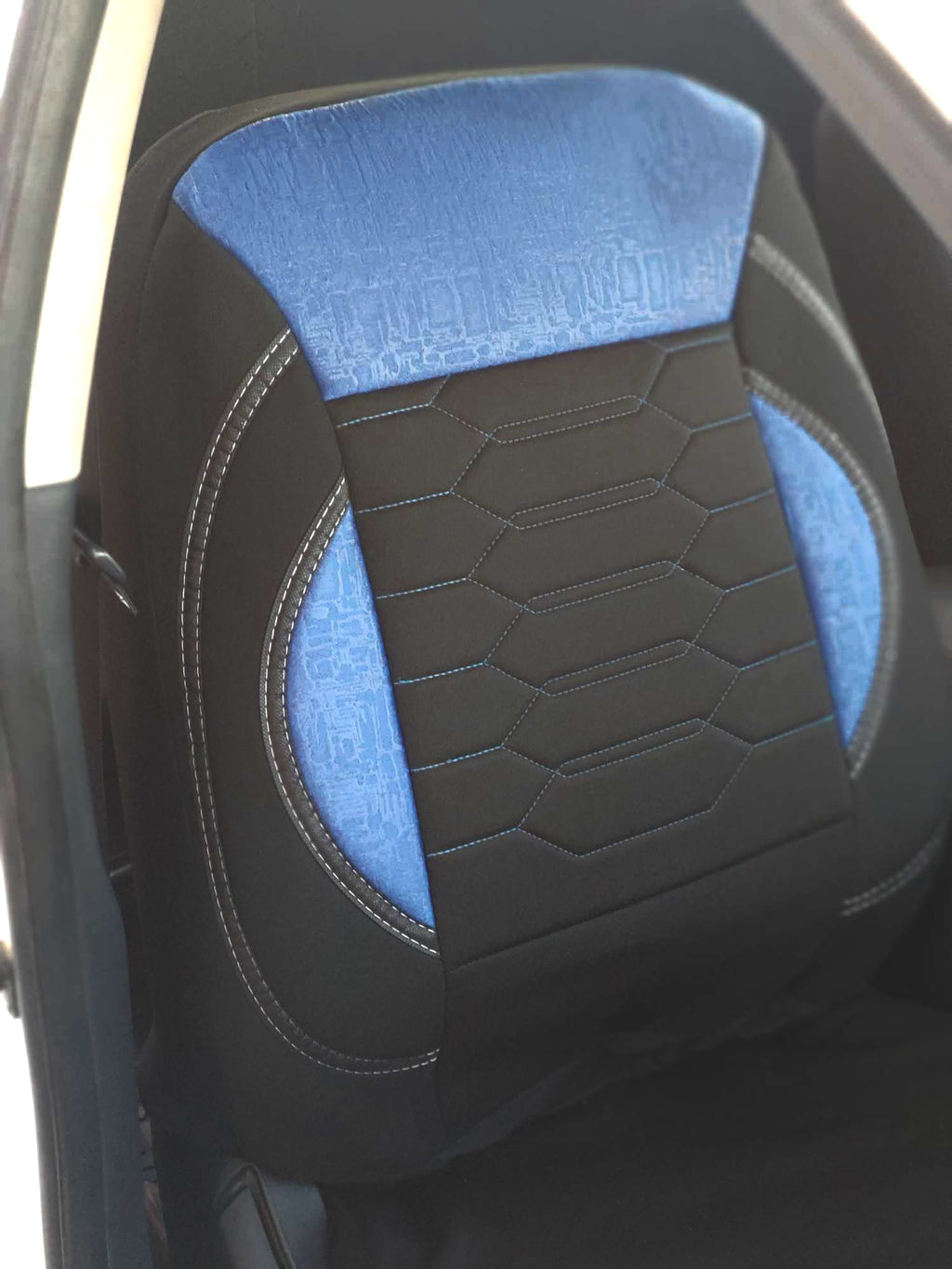 LES HOUSSES ST1 POUR LES VOITURE